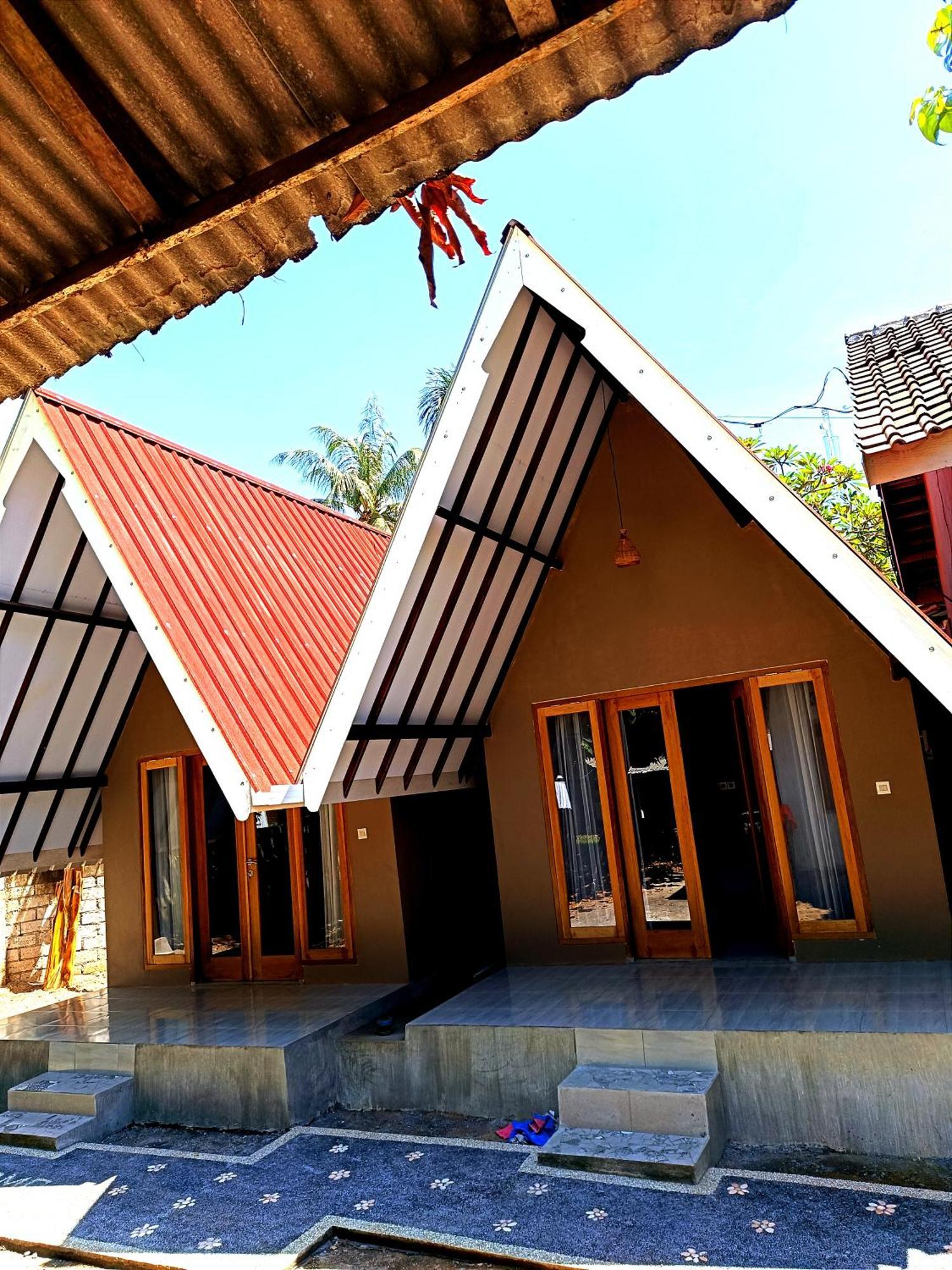 Honey Home Kuta  Exterior photo